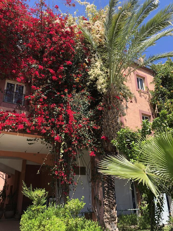 Riad Palmier Fleuri Marrakesh Exterior photo