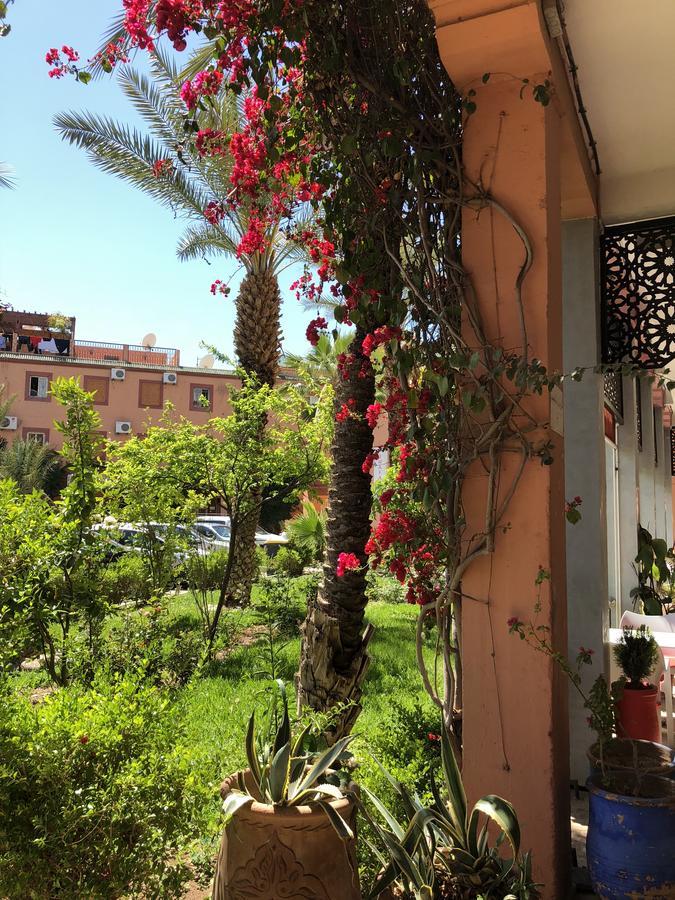 Riad Palmier Fleuri Marrakesh Exterior photo